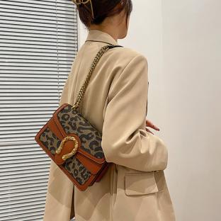 GT1952 BROWNLEO-big-2